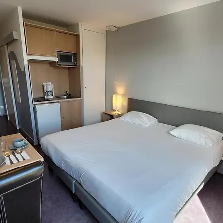 Gold & Hotel 3*