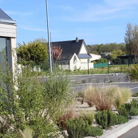 Hotel Western De La Normandie 3*