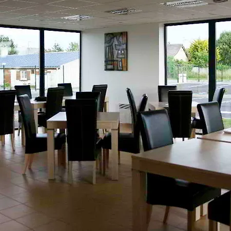 Western De La Normandie Hotel 3*